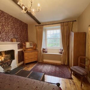 Farmhouse Room 1