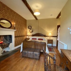Farmhouse Room 2